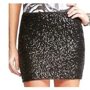EXPRESS Black Fully Sequined Stretchy Mini Skirt Pull On Women’s Size Small